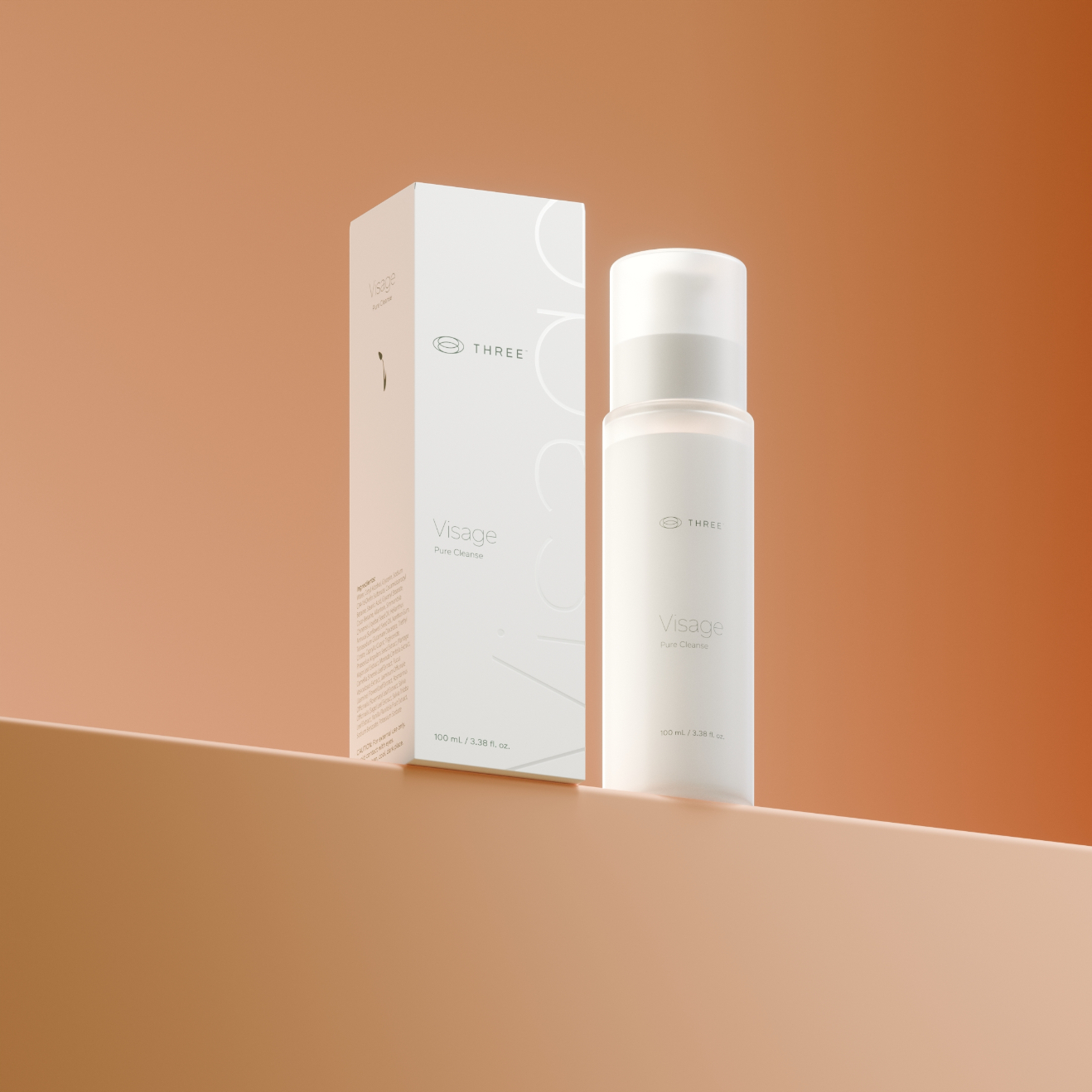 This luxury facial cleanser is made with high-quality, natural ingredients that cleanse effectively while hydrating and nourishing the skin, leaving it prepped for the rest of your routine.